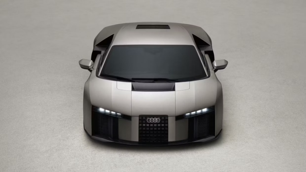 Audi Nuvolari перед.jpg Audi Nuvolari перед.jpg