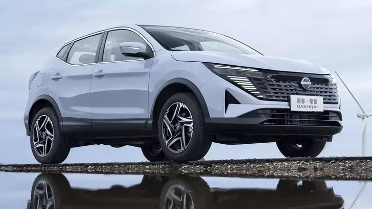 Nissan Qashqai Glory.jpg