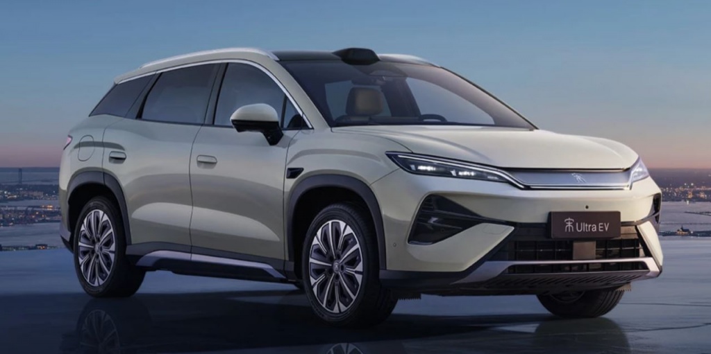 BYD Song Ultra EV 1.jpg BYD Song Ultra EV 1.jpg