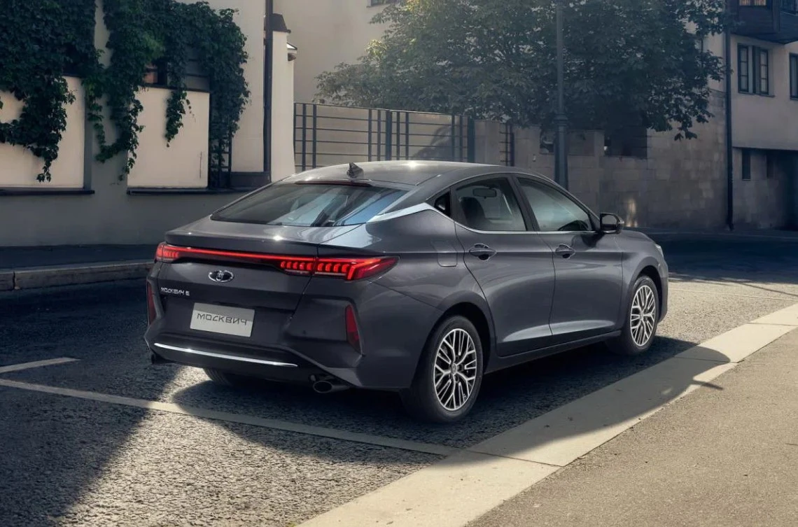 «Москвич» вслед за АвтоВАЗом начал регистрировать слоган: зачем это нужно