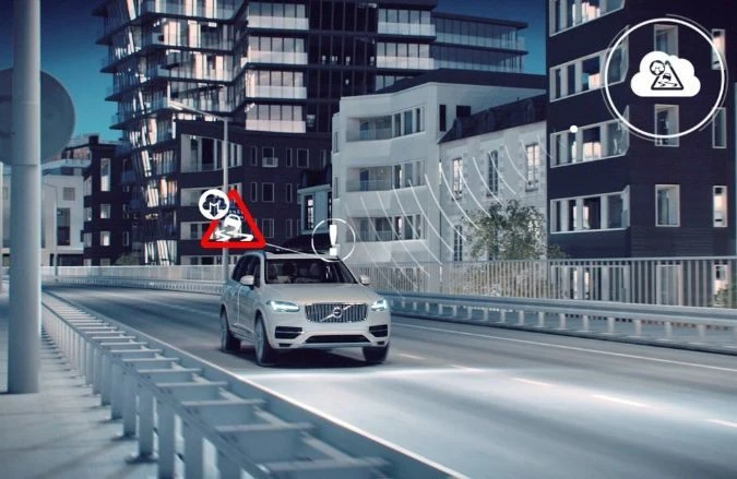 Проект Volvo Cars по созданию системы обмена информацией между автомобилями открывает новые направления для повышения комфорта и безопасности