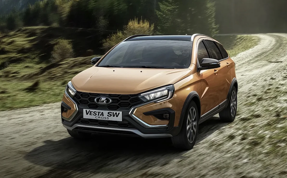Поездки почти даром: АвтоВАЗ показал экономичную Lada Vesta