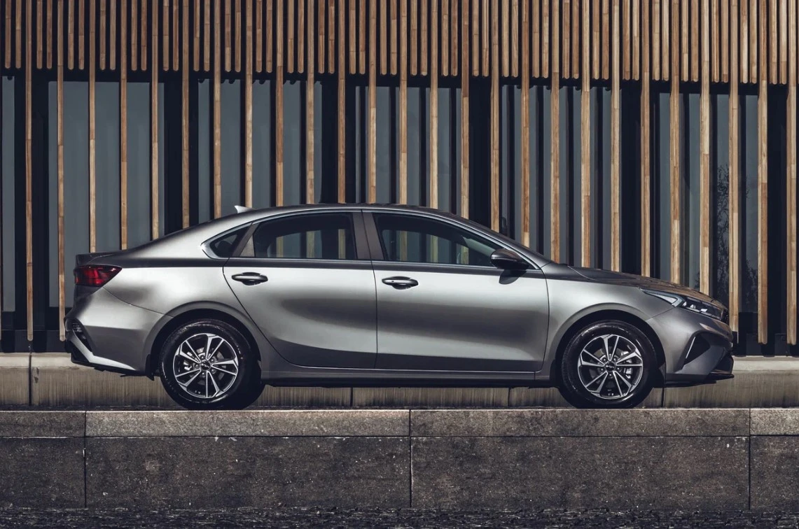 Какие машины россияне чаще всего покупали в январе: список