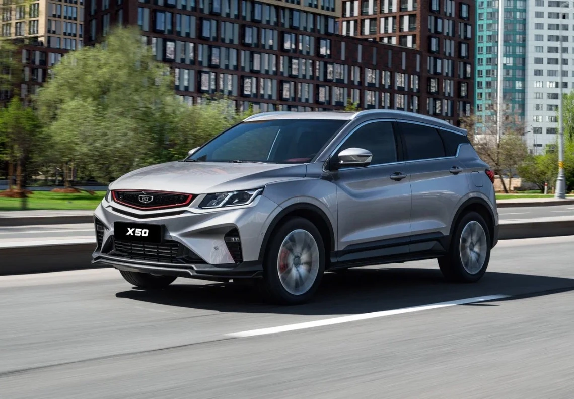 Российский авторынок в октябре: какие авто покупали чаще всего
