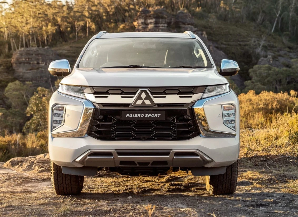 Mitsubishi Pajero Sport вернулся в Россию: сколько он теперь стоит
