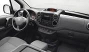 Интерьер Peugeot Partner № 9