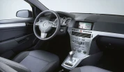 Интерьер Opel Astra_family № 1