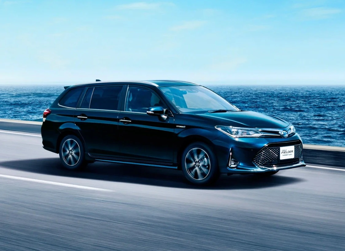 В Россию завезли практичный японский универсал: сколько стоит Toyota Corolla Fielder