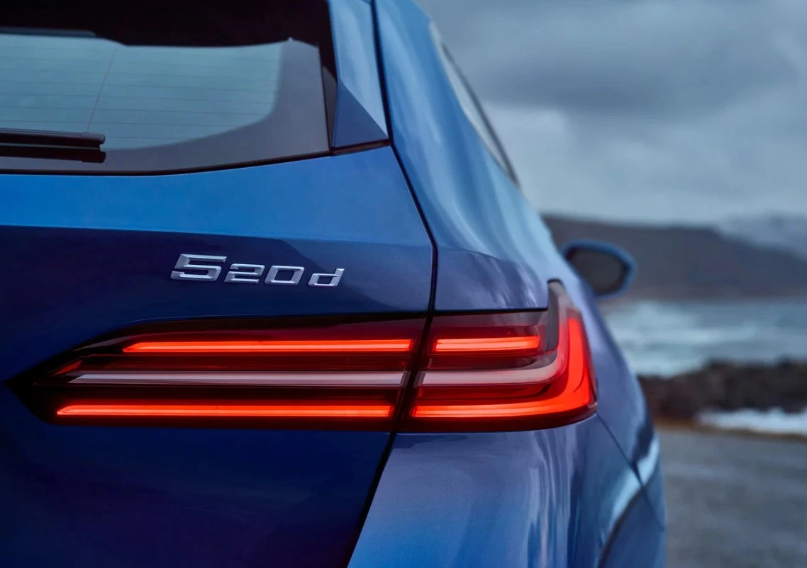 Продажи BMW, Mercedes-Benz и Audi в России подскочили почти на 160%