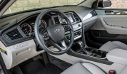 Интерьер Hyundai Sonata № 2