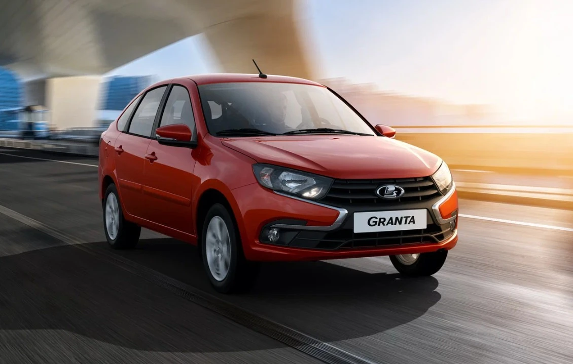 Россияне все чаще выбирают автомобили отечественных марок