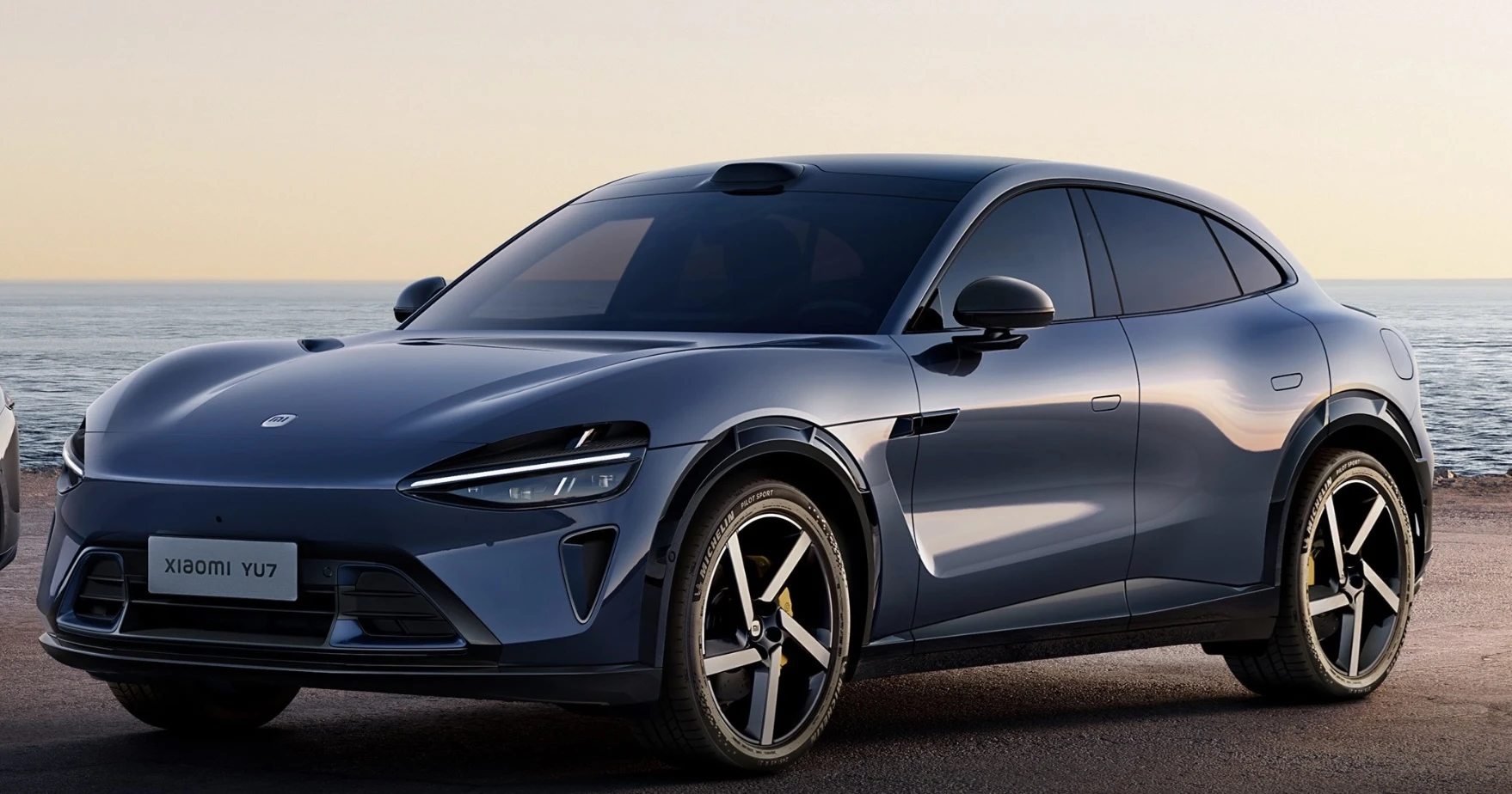 Tesla больше не нужна — Xiaomi показала кроссовер YU7