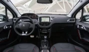 Интерьер Peugeot 2008 № 4