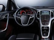 Интерьер Opel Astra № 3