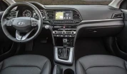 Интерьер Hyundai Elantra № 5