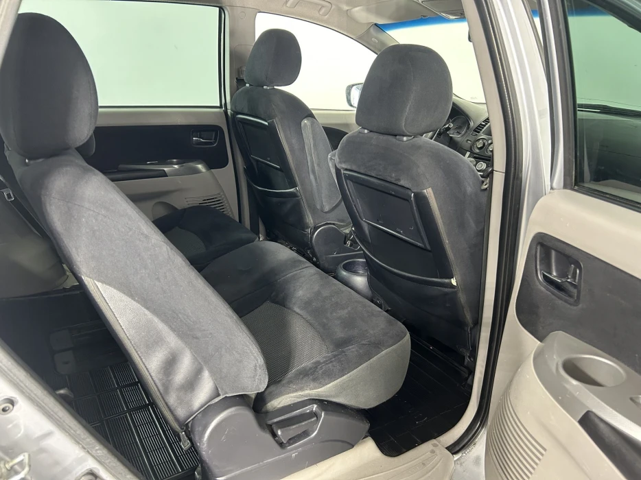 Mitsubishi grandis isofix sale