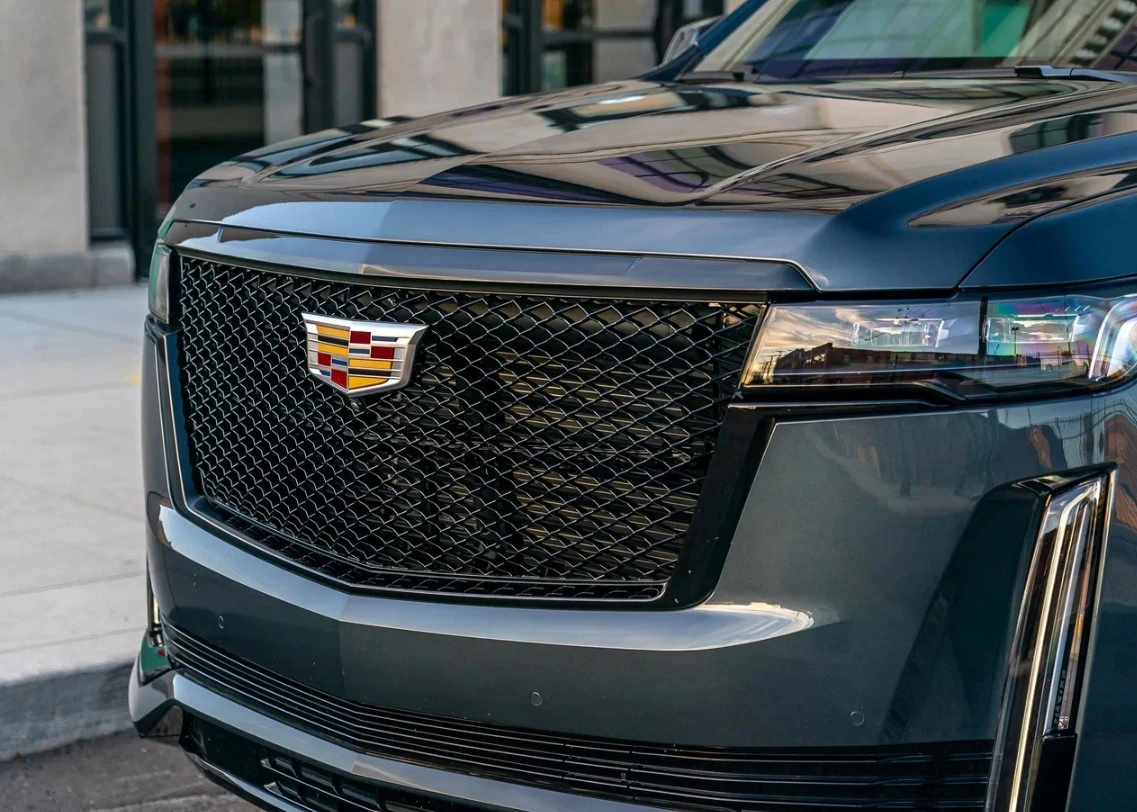 Финал истории американского автогиганта в РФ: как неоплаченный ремонт привел к распродаже