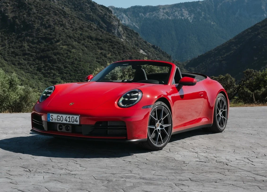 Porsche резко сокращает производство: компания меняет курс