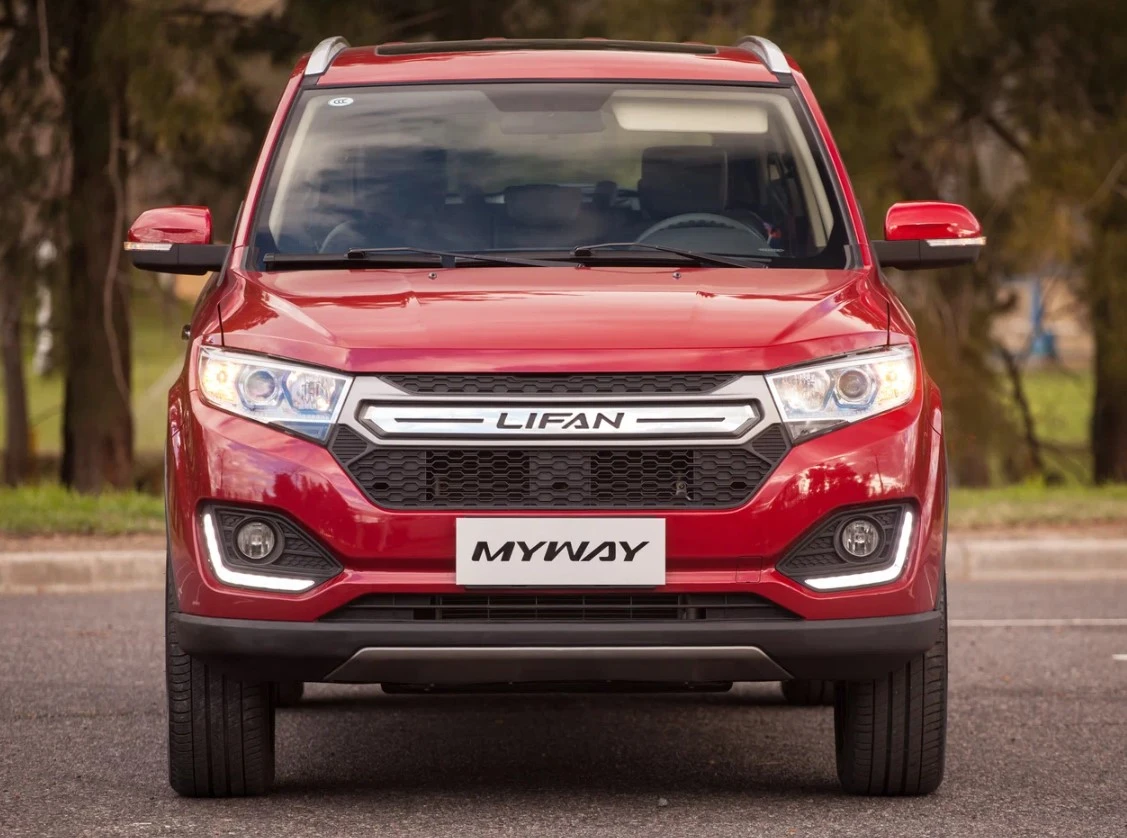 Названы автомобили, к которым сложнее всего найти запчасти: список