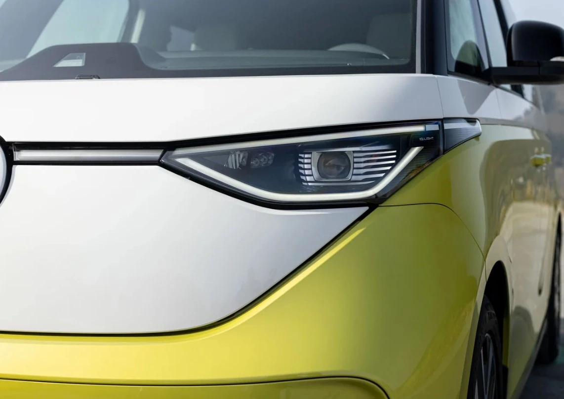 Популярный производитель отзывает десятки тысяч авто: возможно возгорание