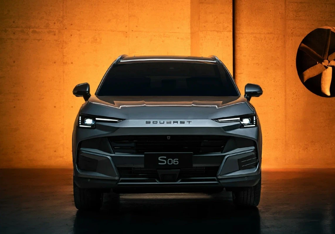 Soueast S06 для России: что известно о сроках и комплектациях