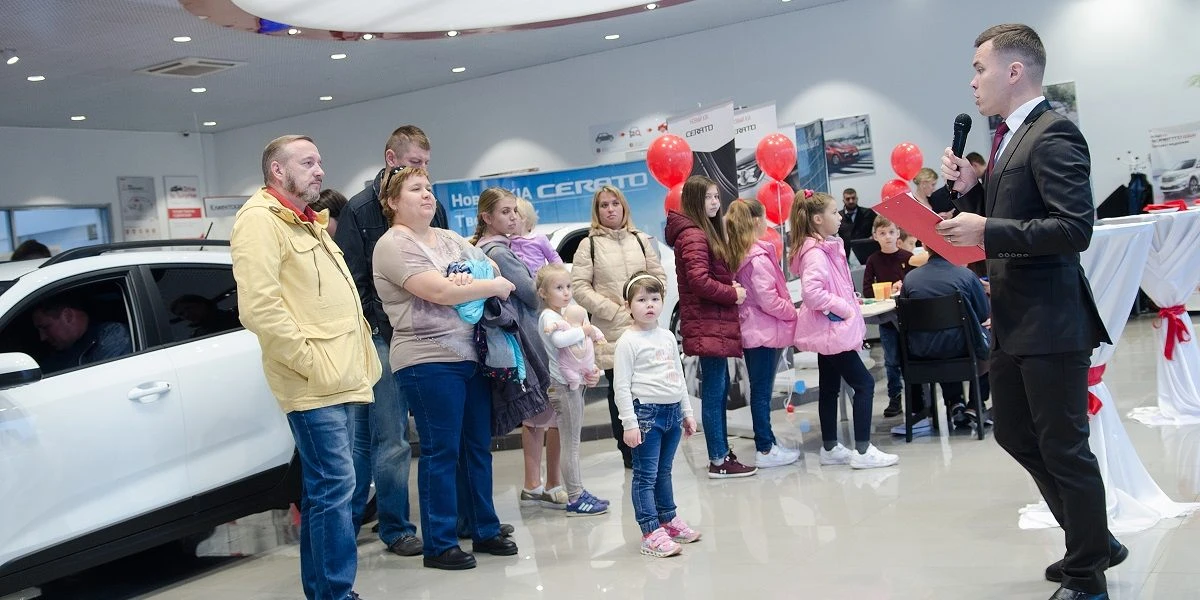 KIA Ceed и KIA Cerato оснащены системой безопасности премиального уровня: первые результаты презентационных тест-драйвов Favorit Motors