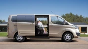 Экстерьер Ford Tourneo_custom № 2