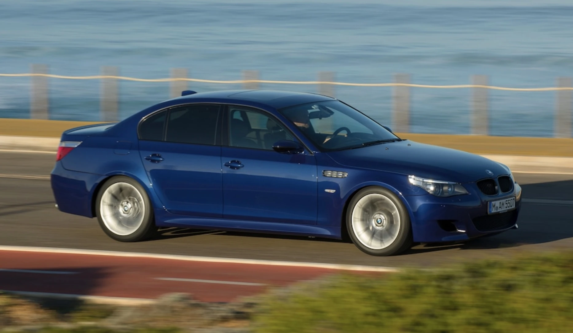 Забудьте о них! Самые ненадежные BMW в истории