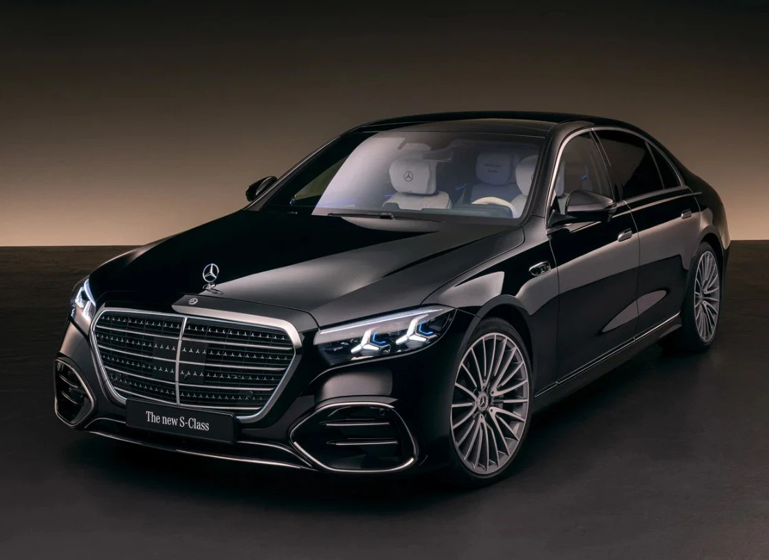 Mercedes вводит строгие проверки покупателей бронированных S-Class: подробности