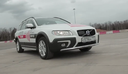Volvo XC70: стильный универсал с задатками внедорожника