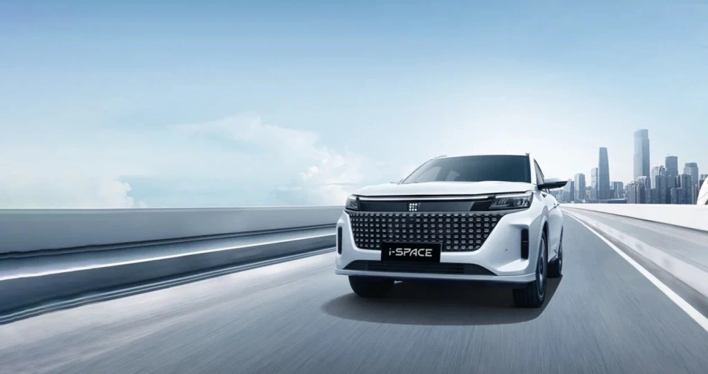 Топ-10 городов РФ по количеству зарядок