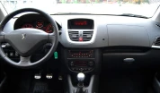Интерьер Peugeot 206 № 3